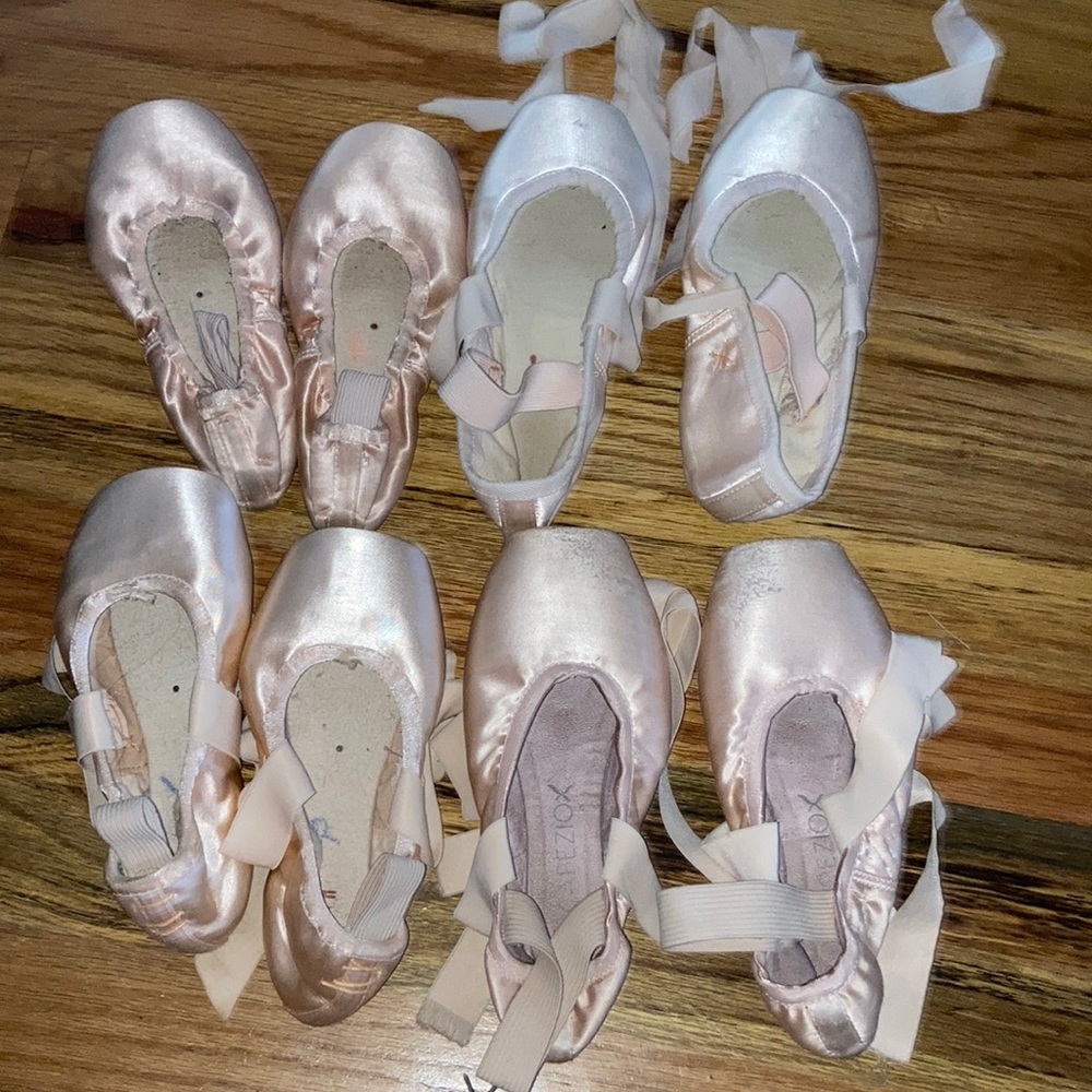 4 pairs of DEAD pointe shoes